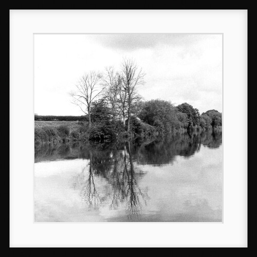 Country views of Herfordshire around Bredwardine, Symonds Yat and the River Wye by Anonymous