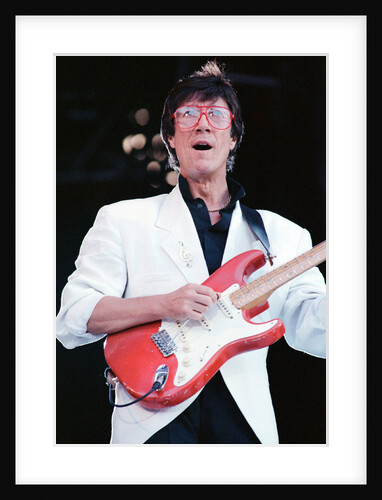 Hank Marvin by Staff