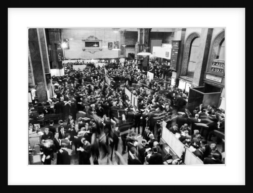 Busy scenes showing crowds of traders in a hurry at the London Stock Exchange by Reed