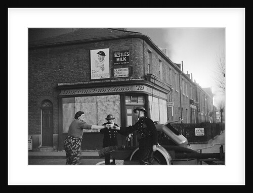 The first attempt to 'burn down' London with high explosive by Anonymous