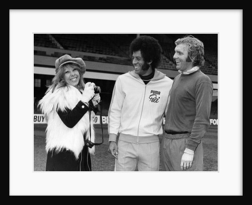 Bobby Moore enjoying a pleasant reunion with Carlos Alberto by Anonymous