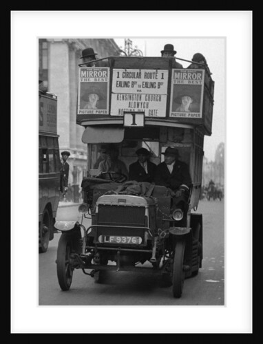 Buses driven by volunteers in Oxford Street during the 10th day of the General Strike by Staff