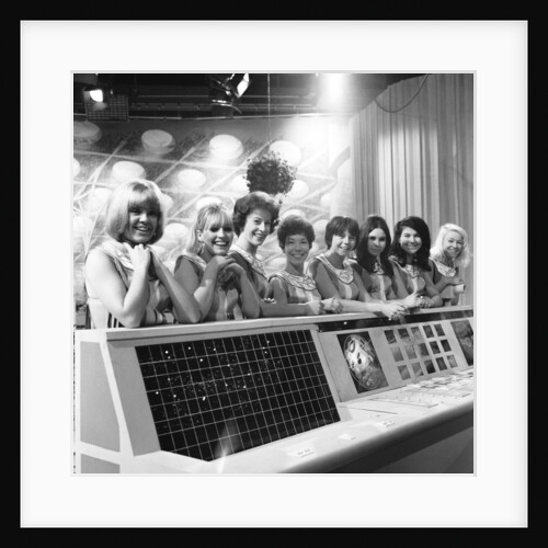 On the set of the Dr Who adventure "The Ark" by Anonymous