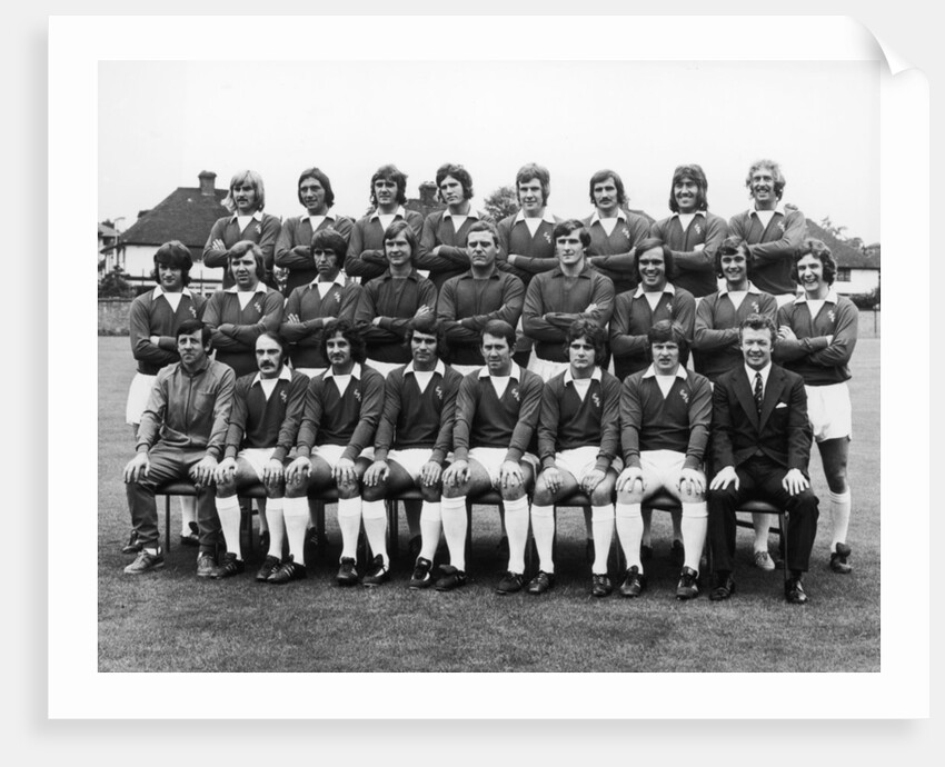 Everton squad pose for a group photograph by Anonymous