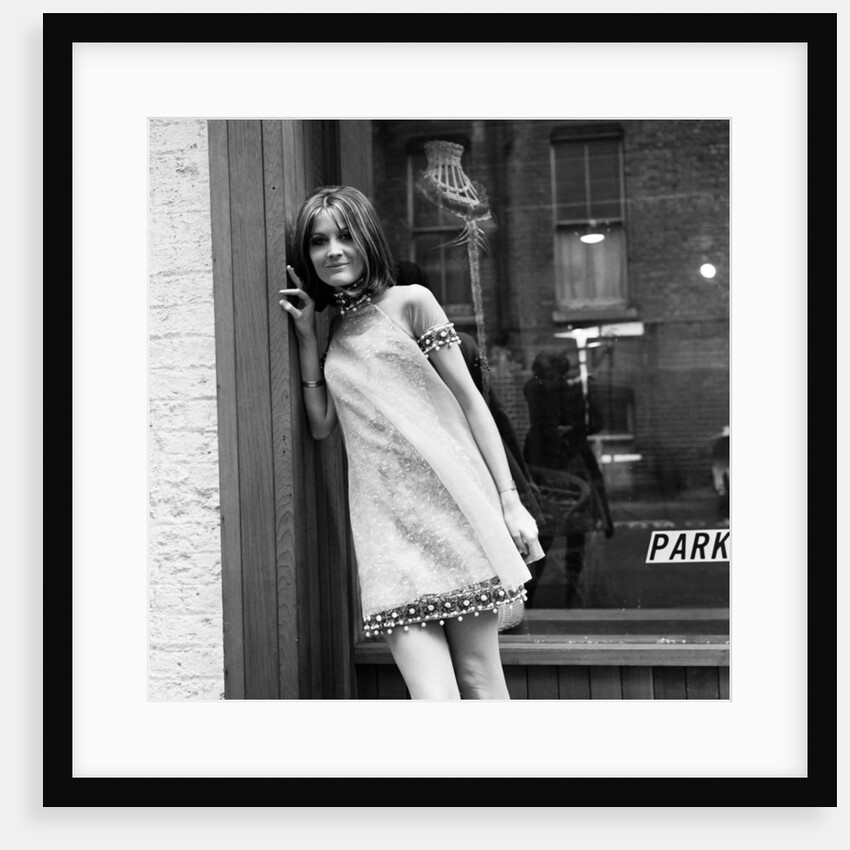 Sandie Shaw by Doreen Spooner