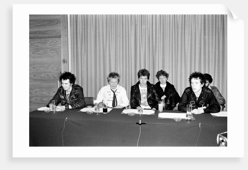 Sex Pistols news press conference outside Buckingham Palace by Bill Rowntree