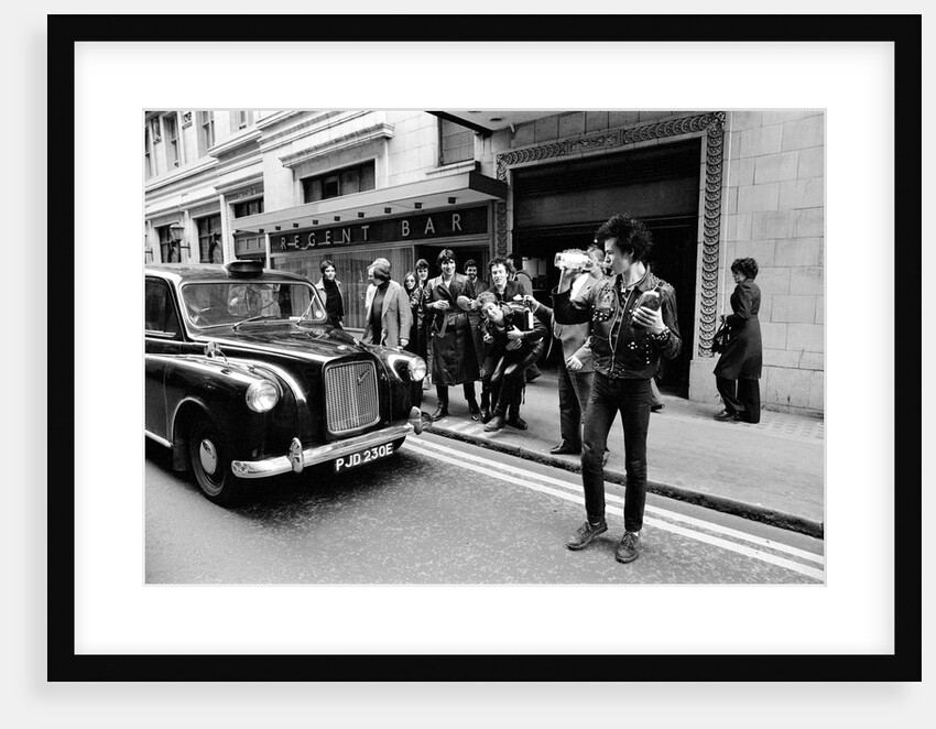 Sex Pistols news press conference outside Buckingham Palace by Bill Rowntree