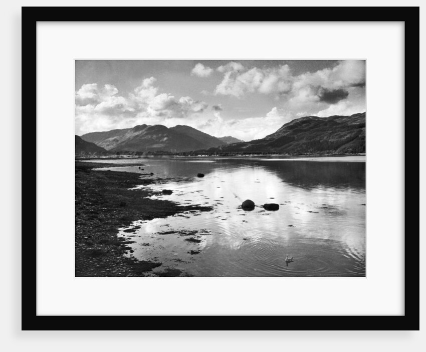 Sandbank 1947 by Mirrorpix