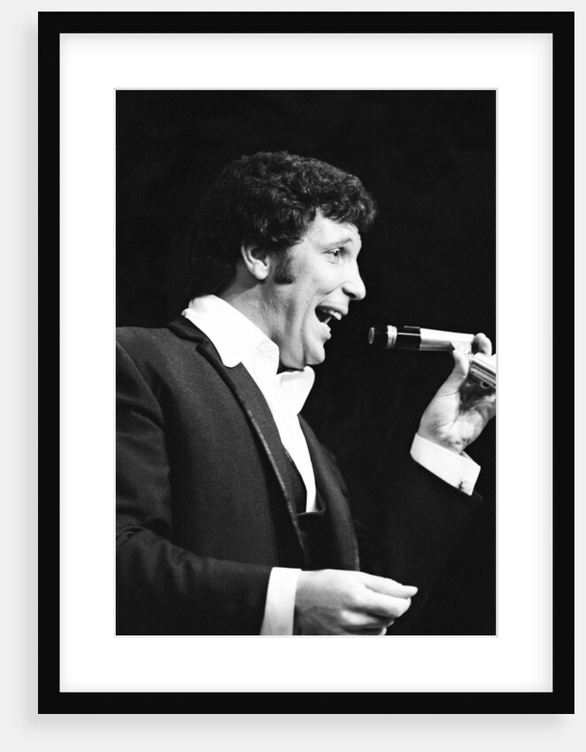 Tom Jones, Concert at The Copacabana nightclub 1969 by Daily Mirror