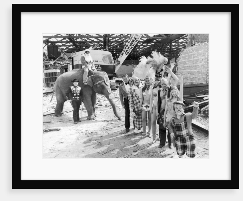 Belle Vue Circus by Staff