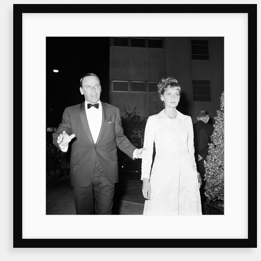 Frank Sinatra 1965 by Ron Burton