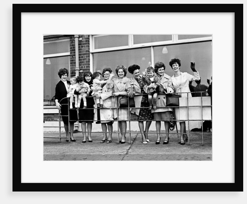 Wives and girlfriends of the Everton football 1964 by Terry Mealy
