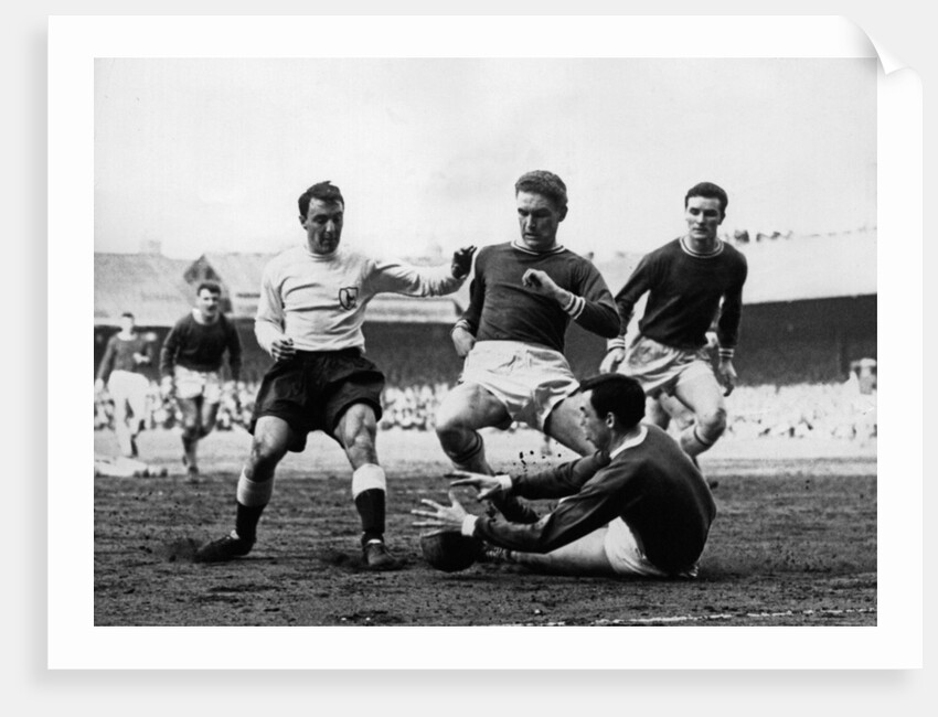 Gordon Banks of Leicester by Staff