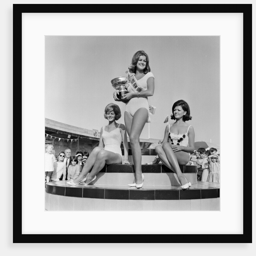 Carole Fletcher, by Sayle