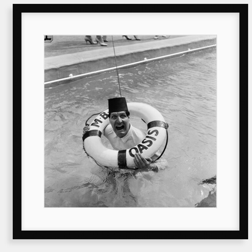 Oasis Lido, London, 1959 by Eric Harlow