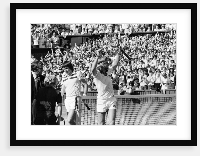 Wimbledon 1977 by Ron Hallett