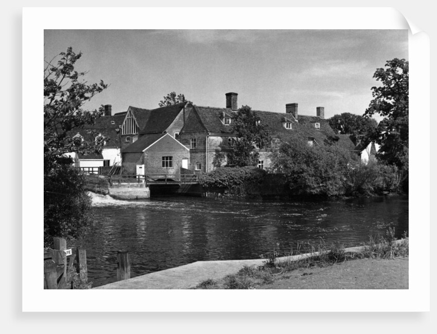 Suffolk county scene by Staff