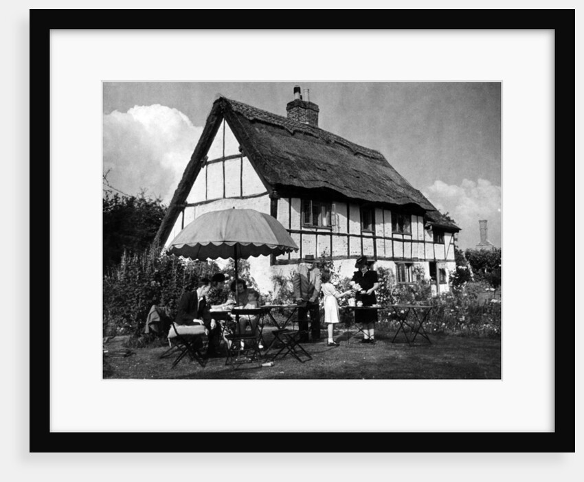 Whipsnade, Bedfordshire, 1945. by Staff