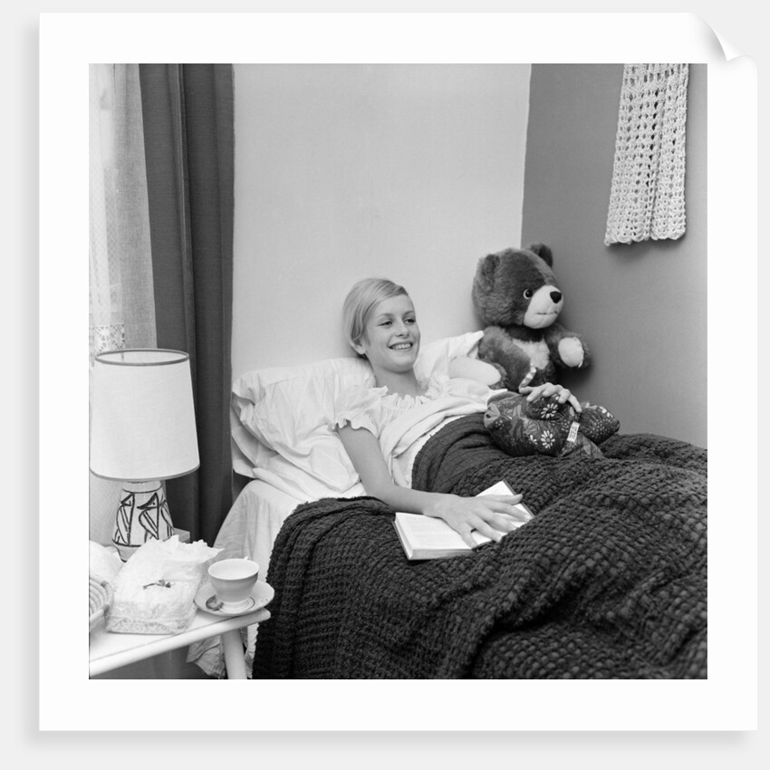 Twiggy by Doreen Spooner