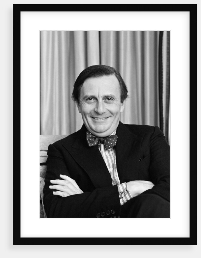 Barry Humphries by Carl Bruin