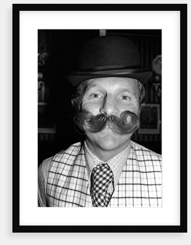 Bobby Moore preparing for the opening of his own public house by Kent Gavin