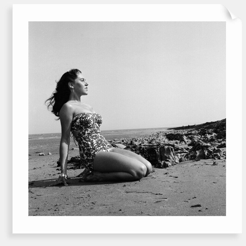 Barry Island, 1952 by Ron Harding