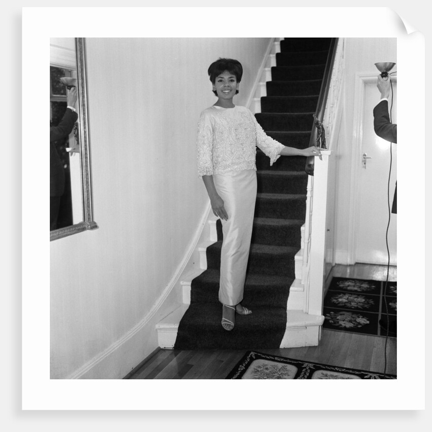 Shirley Bassey by Freddie Reed