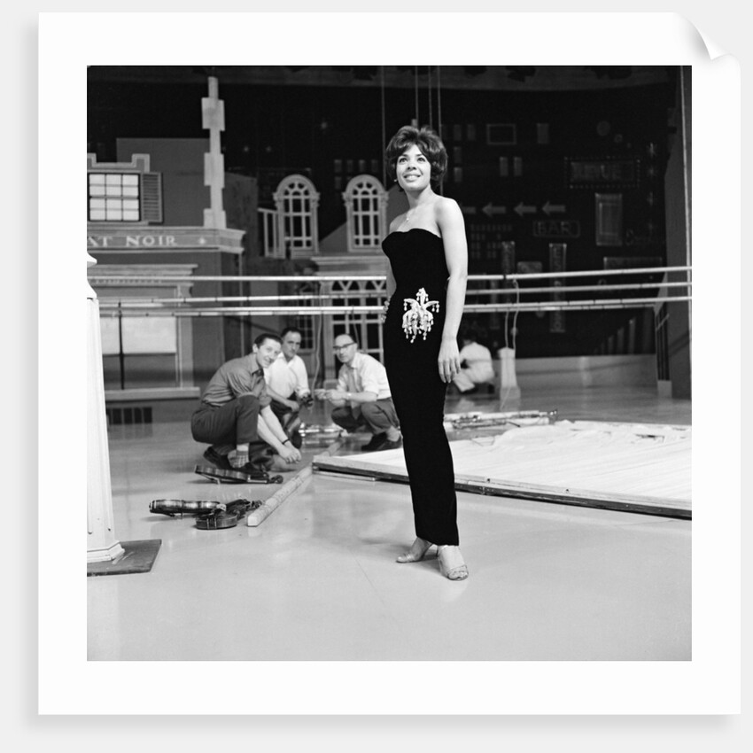 Shirley Bassey by Bob Hope