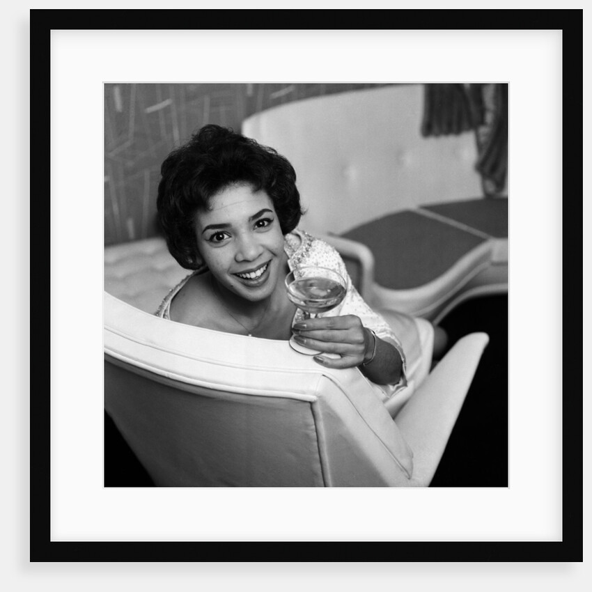 Shirley Bassey by Bob Hope