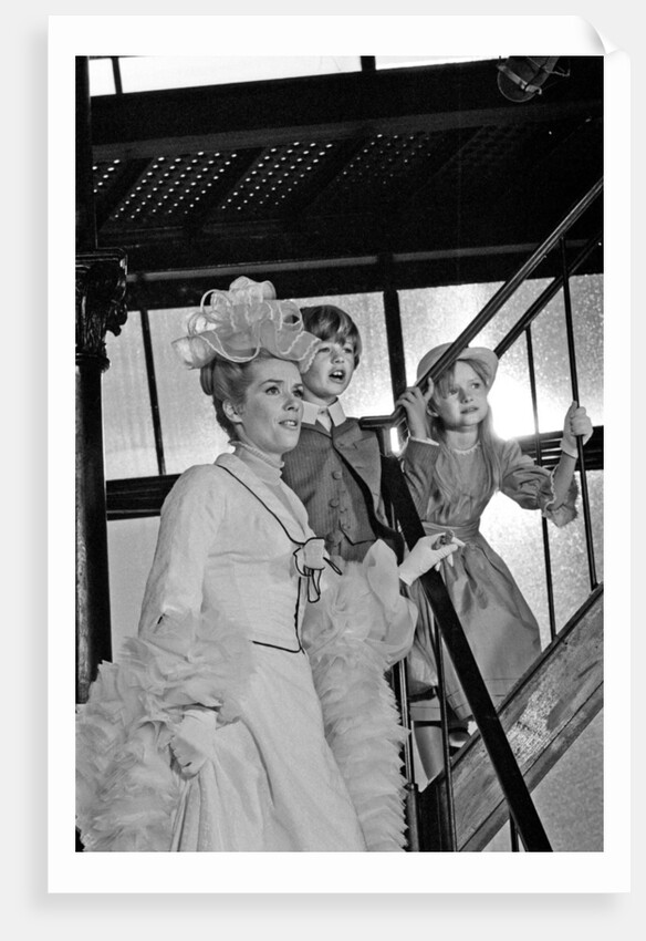 Dick Van Dyke and Sally Ann Howes with Chitty Chitty Bang Bang by Bela Zola