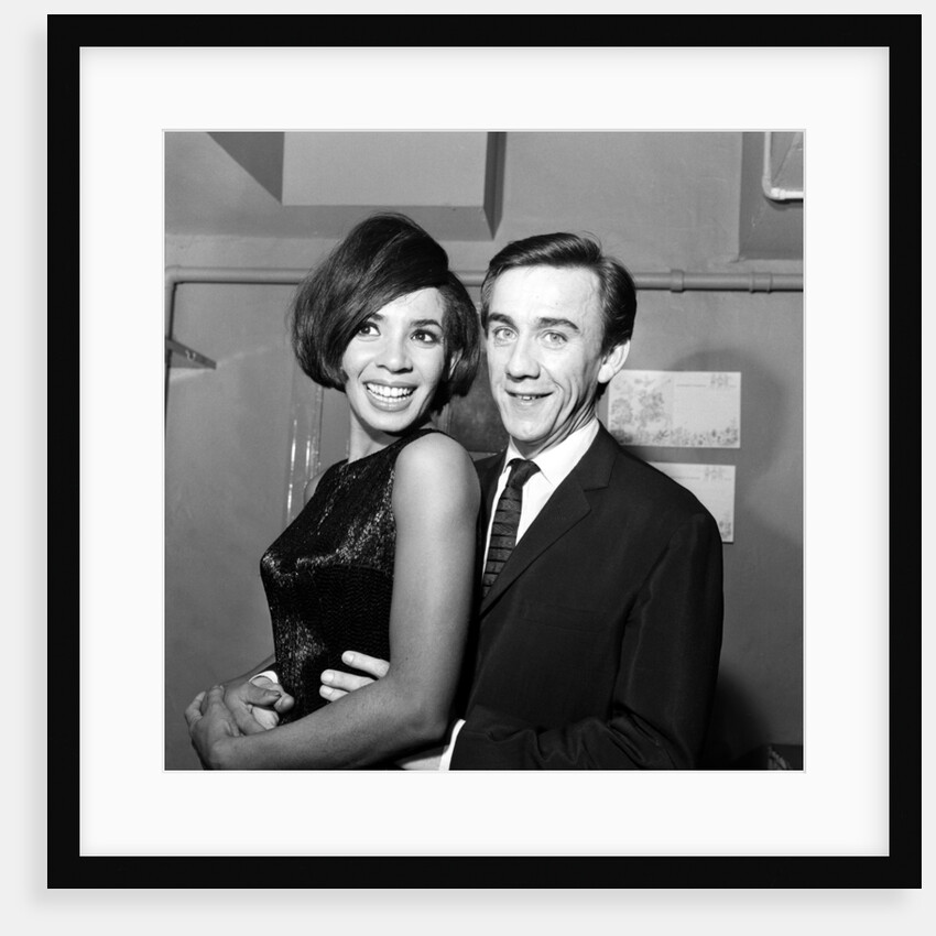 Shirley Bassey by Eric Harlow