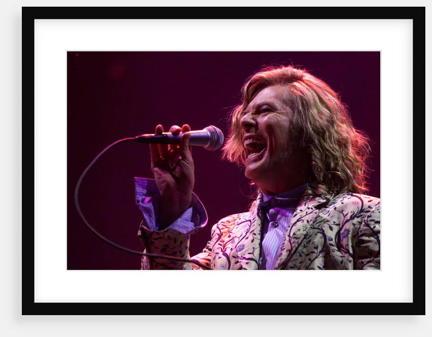 DAVID BOWIE GLASTONBURY FESTIVAL 2000 by Helen Atkinson