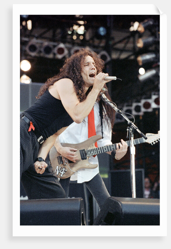 Extreme on stage, 1992 by Nigel Wright