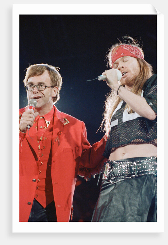 Guns N' Roses on stage, 1992 by Nigel Wright