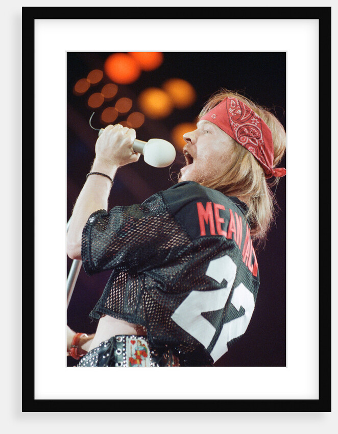 Guns N' Roses on stage, 1992 by Nigel Wright