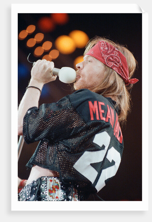 Guns N' Roses on stage, 1992 by Nigel Wright