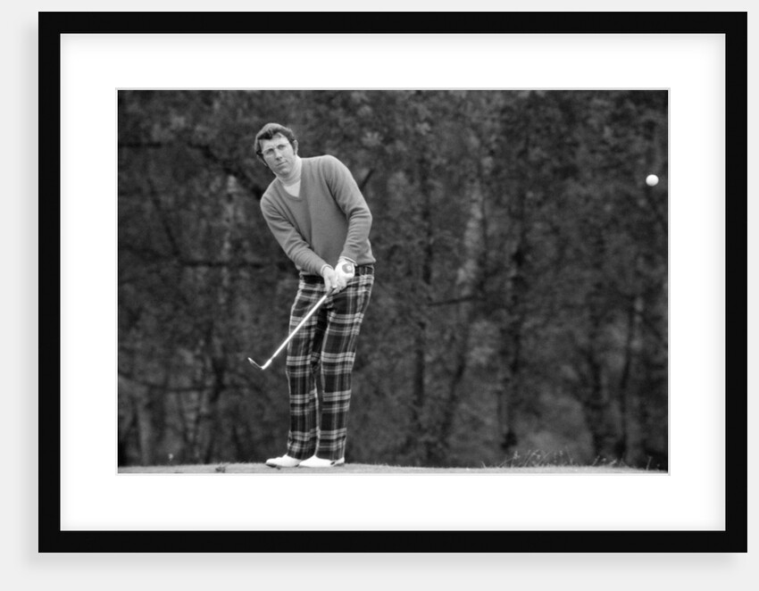 Golf 1974 by Eric Piper