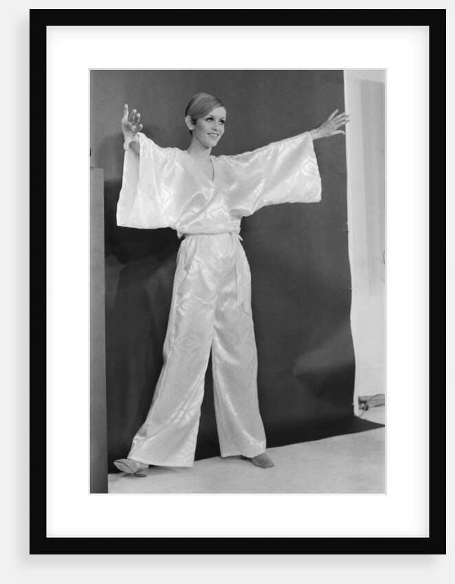 Twiggy 1967 by Daily Herald