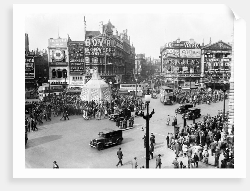 VE Day celebrations in London 1945 by Nixon & Greaves