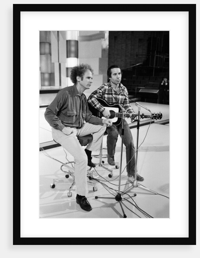 Simon and Garfunkel, 1977 by Alisdair MacDonald