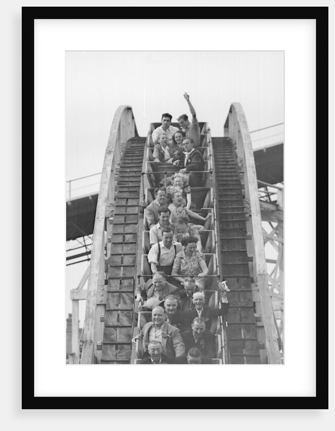 Day trippers from the East End of London by Staff