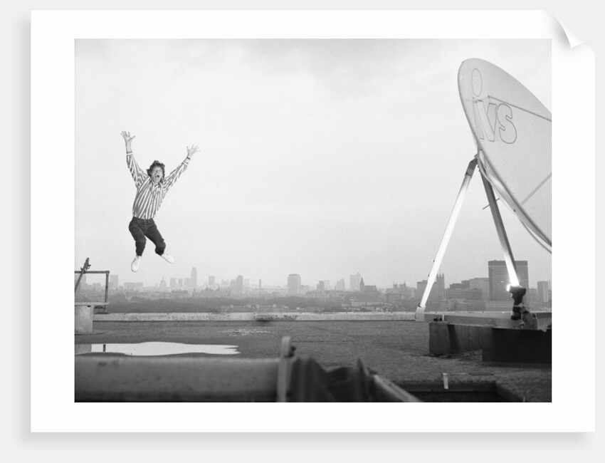 Mick Jagger on the roof of the Daily Mirror building by Anonymous