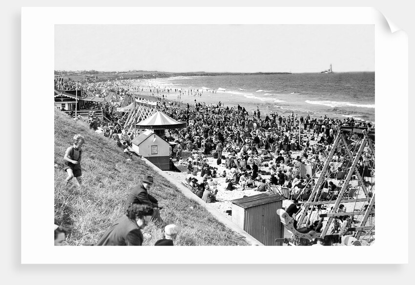 Whitley Bay by NCJ / Kemsley