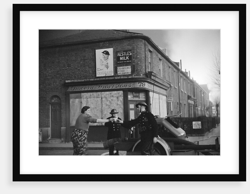 The first attempt to 'burn down' London with high explosive by Anonymous