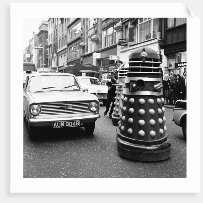 The Daleks come to Bond Street by Anonymous