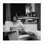 Shirley Bassey by Bob Hope