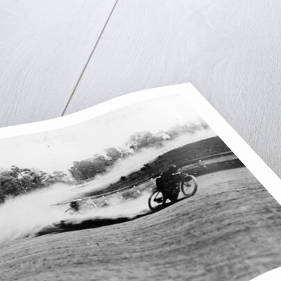Dirt track motorbike racing, 1913 by Unknown