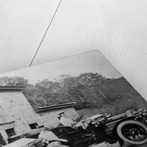 Men with 1905 Lanchester and 1906 Daimler at Fort Augustus, Scotland, 1907 by Unknown