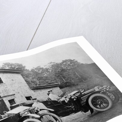 Men with 1905 Lanchester and 1906 Daimler at Fort Augustus, Scotland, 1907 by Unknown
