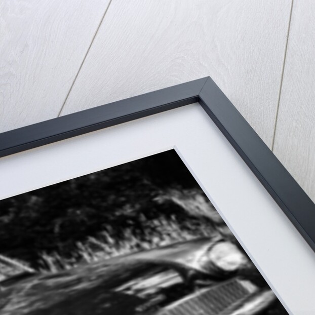 People picnicking with their 1960 Ford Anglia Deluxe, (1960?) by Unknown